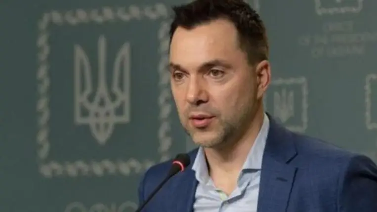 Aresztovics bejelentette a háború negyedik szakaszának kezdetét