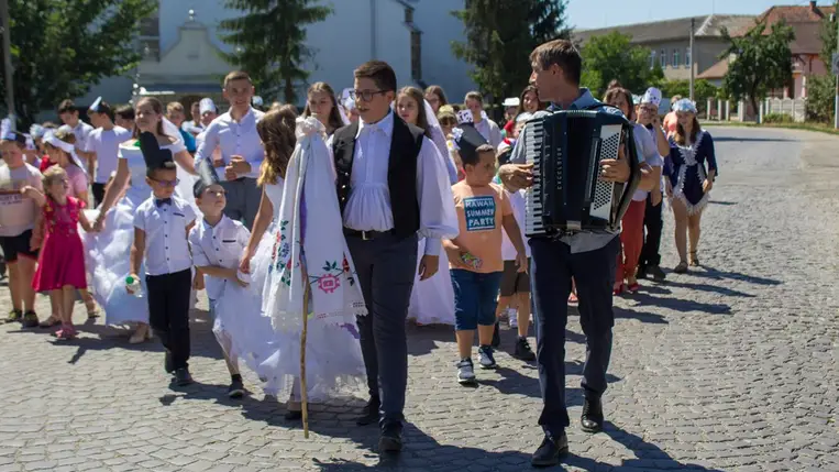 Vakációs bibliahét és hagyományápolás Mezőváriban
