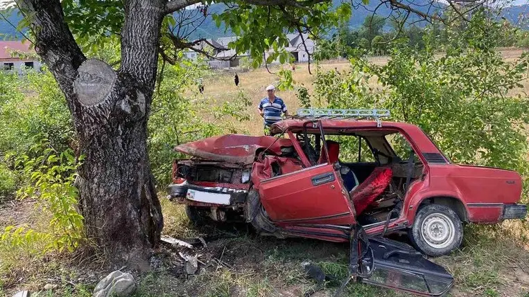 Halálos közúti baleset Kárpátalján, egy 13 éves megsérült
