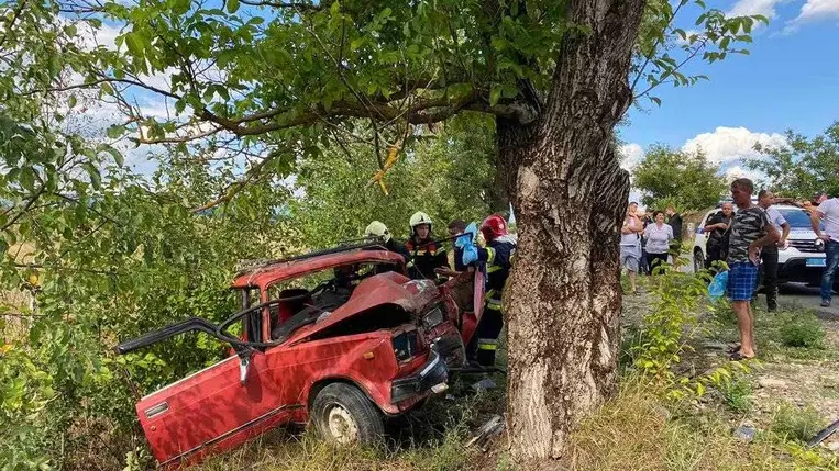 Halálos közúti baleset Kárpátalján, egy 13 éves megsérült