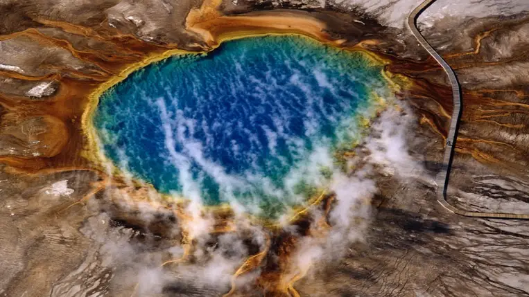 Hátborzongató, mit találtak az amerikai nemzeti park termálvizében