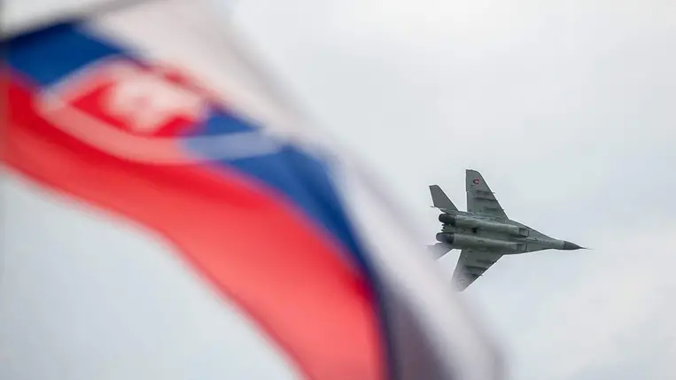 Lengyelország és Csehország megállapodást a szlovák légtér közös őrizetéről