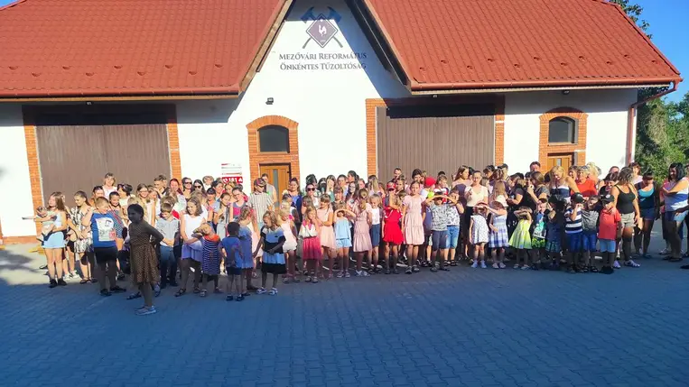 Vakációs bibliahét és hagyományápolás Mezőváriban