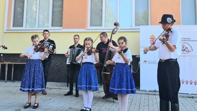 Befejeződött az Ugocsai Tulipán Népművészeti Tábor