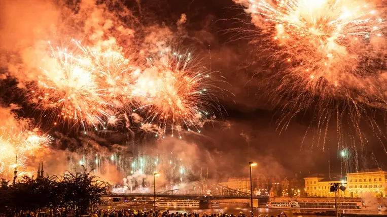 Augusztus 20. - Meteorológiai szolgálat: zivatarok is befolyásolhatják az ünnepi programokat