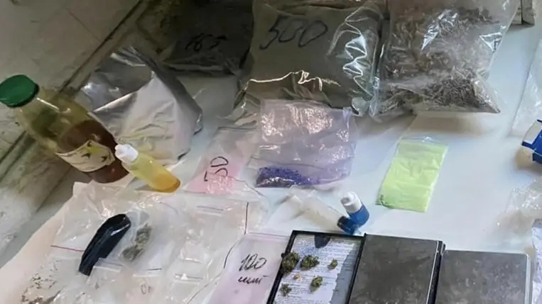 45 millió hrivnya értékű kábítószert foglaltak le a kárpátaljai rendőrök. (Fotó: Nemzeti Rendőrség)