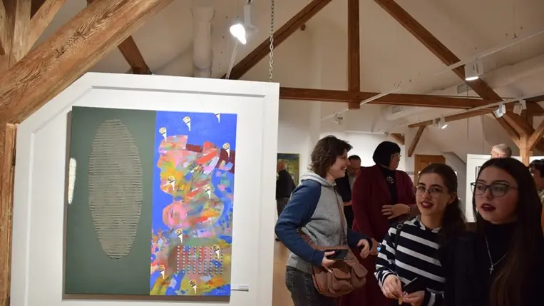 Képzőművészeti kiállítás a Munkácsy Mihály Magyar Házban. (Fotó: Kovács Elemér)