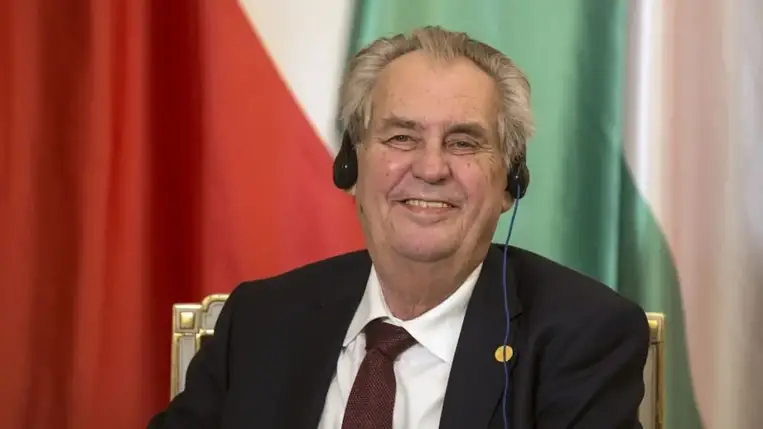 Cseh lap: Zeman nem számol Ukrajna elleni orosz támadással