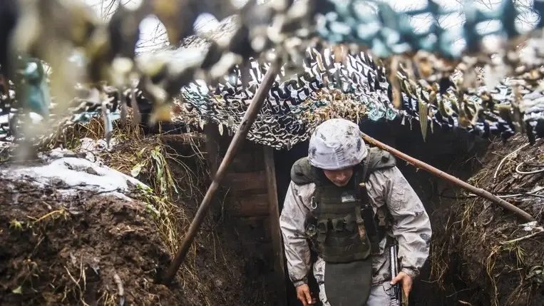 12 ukrán katona megsérült, ketten meghaltak az elmúlt nap folyamán Donbászon