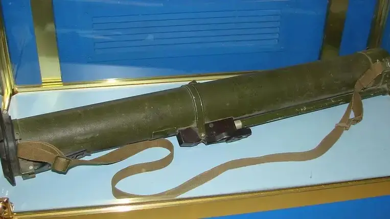 Gránátvetőből lőttek egy épületre Kijev központjában