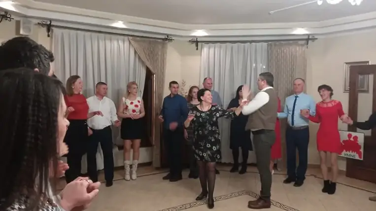 Házaspárok vacsorája a Nagycsaládosok Egyesületénél