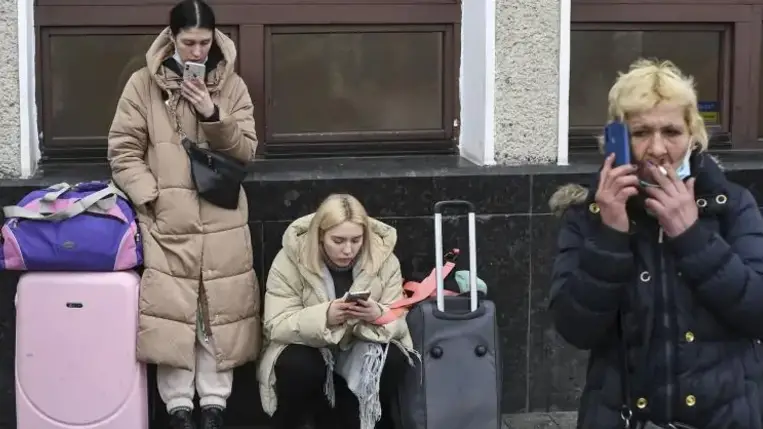 A három nagy magyarországi mobilszolgáltató díjmentessé tette a roamingot Ukrajnában, ezt csütörtökön jelentették be.