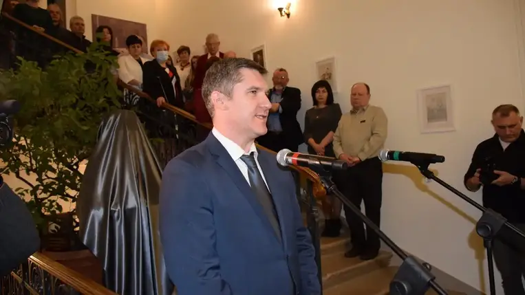 Szoboravató a Munkácsy Mihály Magyar Házban