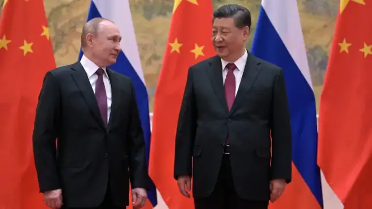 Putyin Hszinek: Oroszország hajlandó magas szintű tárgyalásokat folytatni Ukrajnával