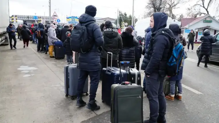 Több mint tízezer ukrán állampolgár érkezett egy nap alatt Romániába