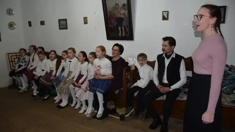 Farsangi foglalkozás a Nagyberegi Tájházban