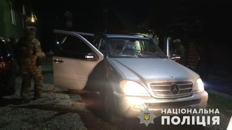 120 000 dollárt követeltek a bűnözők egy férfitól Kárpátalján