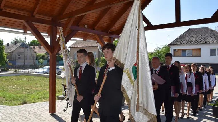 Ballagás a Nagyberegi Református Líceumban