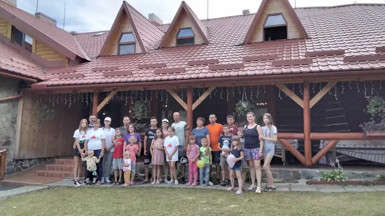 Sor került a KMNE Nagy Családi Vetélkedőjének döntőjére 