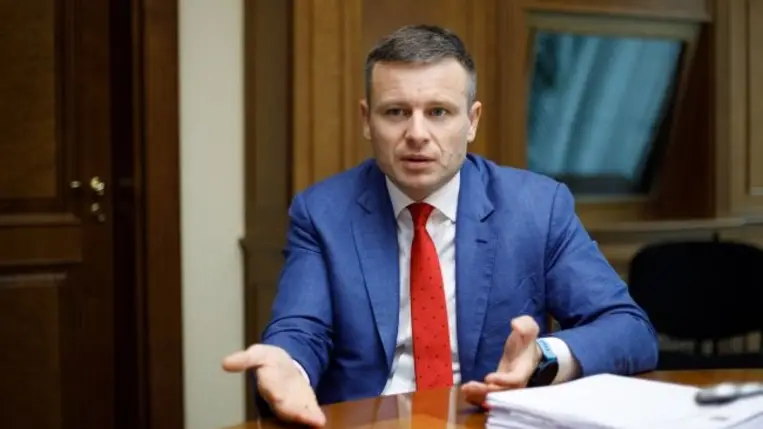 Pénzügyminiszter: Ukrajna összesen 17 milliárd dollár pénzügyi támogatásra számít az év végéig