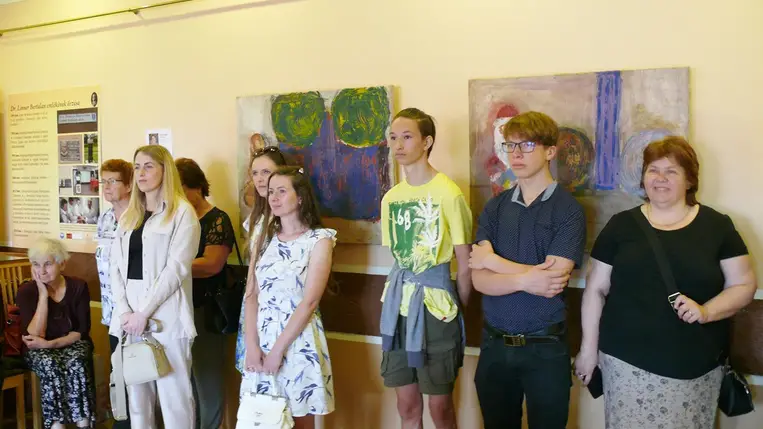 Ruszin Noémi bemutatkozó tárlata Beregszászban