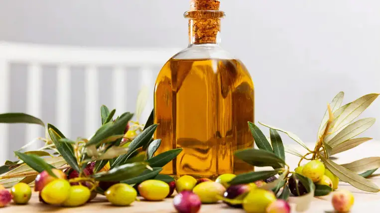  Gyümölcsre olívát? Az olívaolaj 10 szokatlan, de nagyszerű felhasználása 
