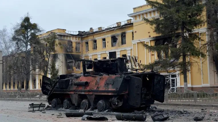 Ukrán kormányzó: Halálos áldozatai vannak a reptéri raktárak elleni orosz támadásoknak