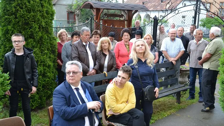 A békéért és nemzetünkért imádkozva Trianonra emlékeztek Badalóban