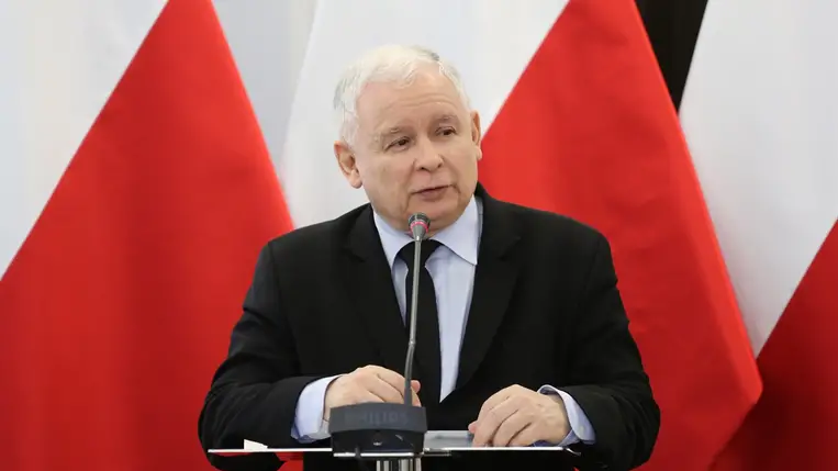 Kaczynski: a konfliktus gazdasági értelemben már globális