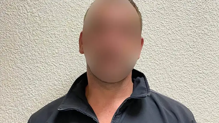 Az udvarról lopott el egy személygépkocsit, elfogták