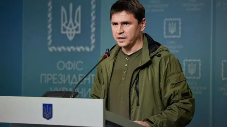 Podoljak megmondta, milyen és mennyi fegyver kell a háború befejezéséhez