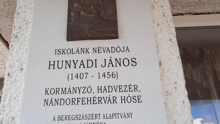 Emléktáblát avattak Nagymuzsalyban 