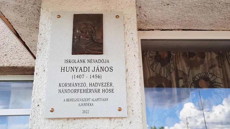 Emléktáblát avattak Nagymuzsalyban