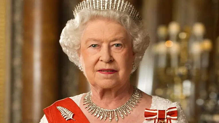 Születésnapi ajándék: II. Erzsébet a brit királyi család legnépszerűbb tagja