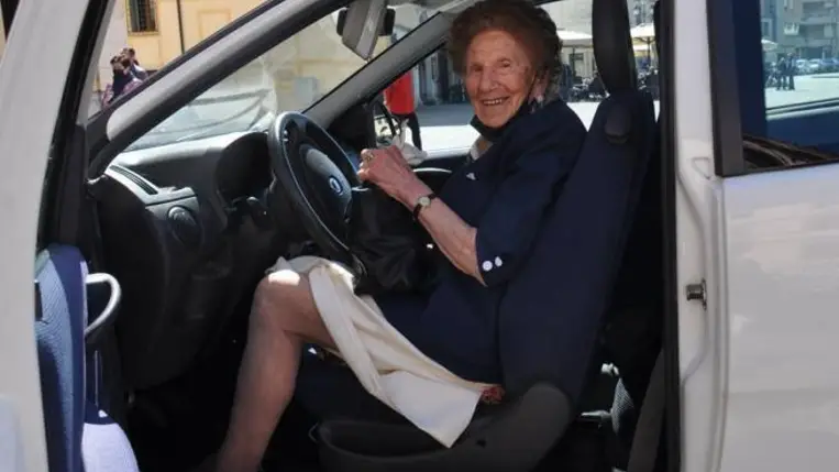 Nem adta el a házát, ezért körbeépítették egy autóúttal