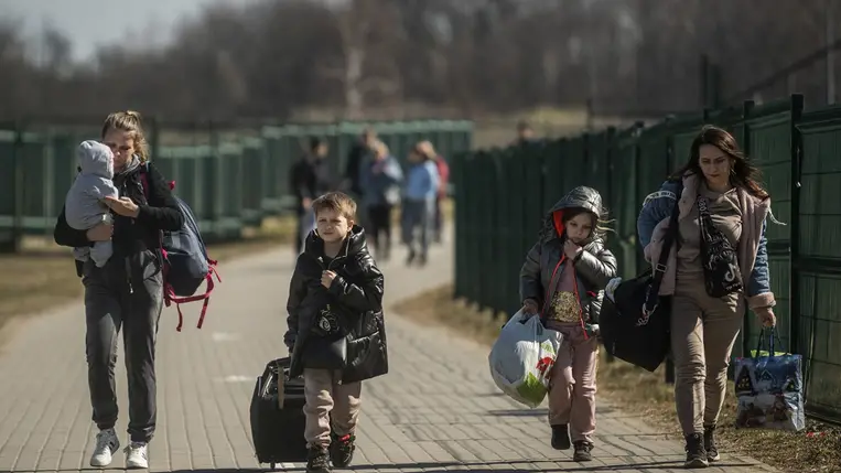 Az EU-tagországok 5,3 millió ukrán menekültet fogadtak be, de 2,3 milliónyian már visszatértek hazájukba