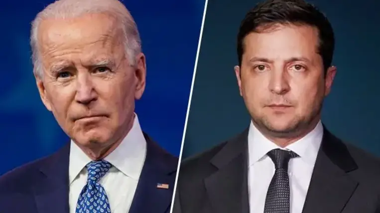 Nem létezik kisebb invázió: Zelenszkij élesen reagált Biden szavaira