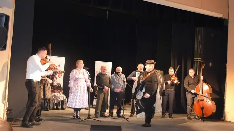 A PCS kulturális évadnyitója a tizenöt éves a Kokas Bandával