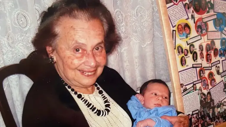 Harmincötszörös dédnagymama lett a 98 éves magyar származású holokauszttúlélő