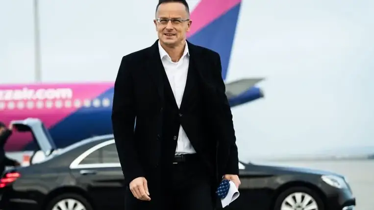 Szijjártó Péter: a magyaroknak mindig jobb, ha az amerikaiak és az oroszok közvetlenül beszélnek egymással