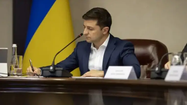 Zelenszkij: mindent az ellenőrzésünk alatt tartunk, pánikra semmi ok