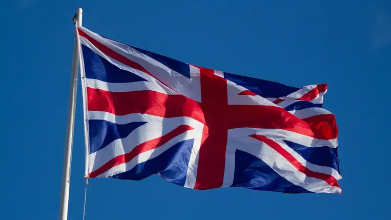 Nagy-Britannia fontolóra vette csapaterősítések küldését Kelet-Európába