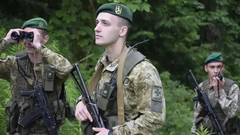 Ukrajnában lelőttek egy 19 éves határőrt