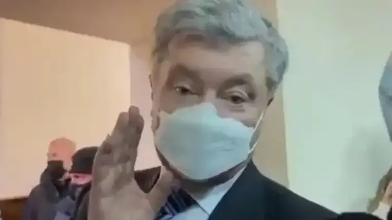 Porosenko azt tanácsolja Zelenszkij elnöknek, hogy hagyjon fel a drogozással: január 18-i hírösszefoglaló