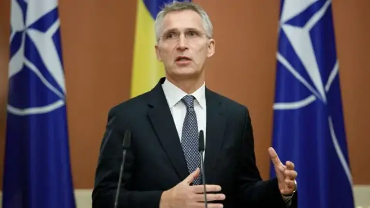 Stoltenberg: Oroszországnak nincs beleszólási joga abba, hogy Ukrajna beléphet-e a NATO-ba 