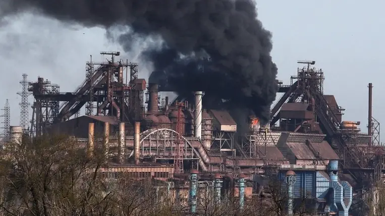 Több száz harcos hagyta el az Azovsztalt