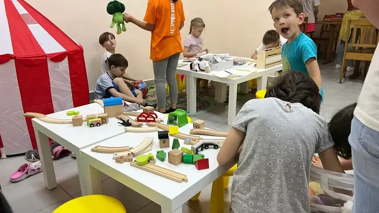 Kárpátalján segít az Utazó Ficak – Civil segítség ukrán gyerekeknek csapata