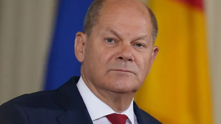 Scholz: Putyin nem diktálhatja a békefeltételeket, mert Ukrajna ezt nem fogadja el, és mi sem