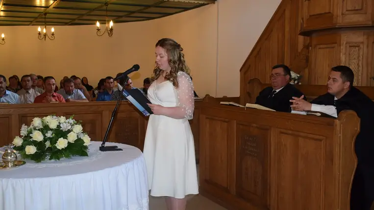 Konfirmáció mennybemenetel napján Dercenben