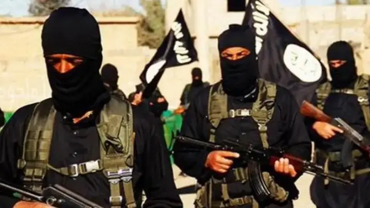 Állami pénzt kapott a talpra álláshoz egy brit kocsmatulajdonos, az ISIS-nek adta